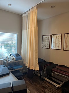 Image of Riverview Chiropractor Patient Room at Absolute Wellness Centers