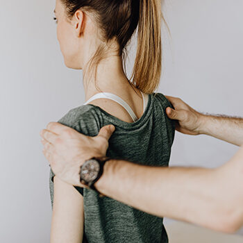 Riverview Lady Receiving Chiropractic Adjustment at a Clinic in Brandon Florida